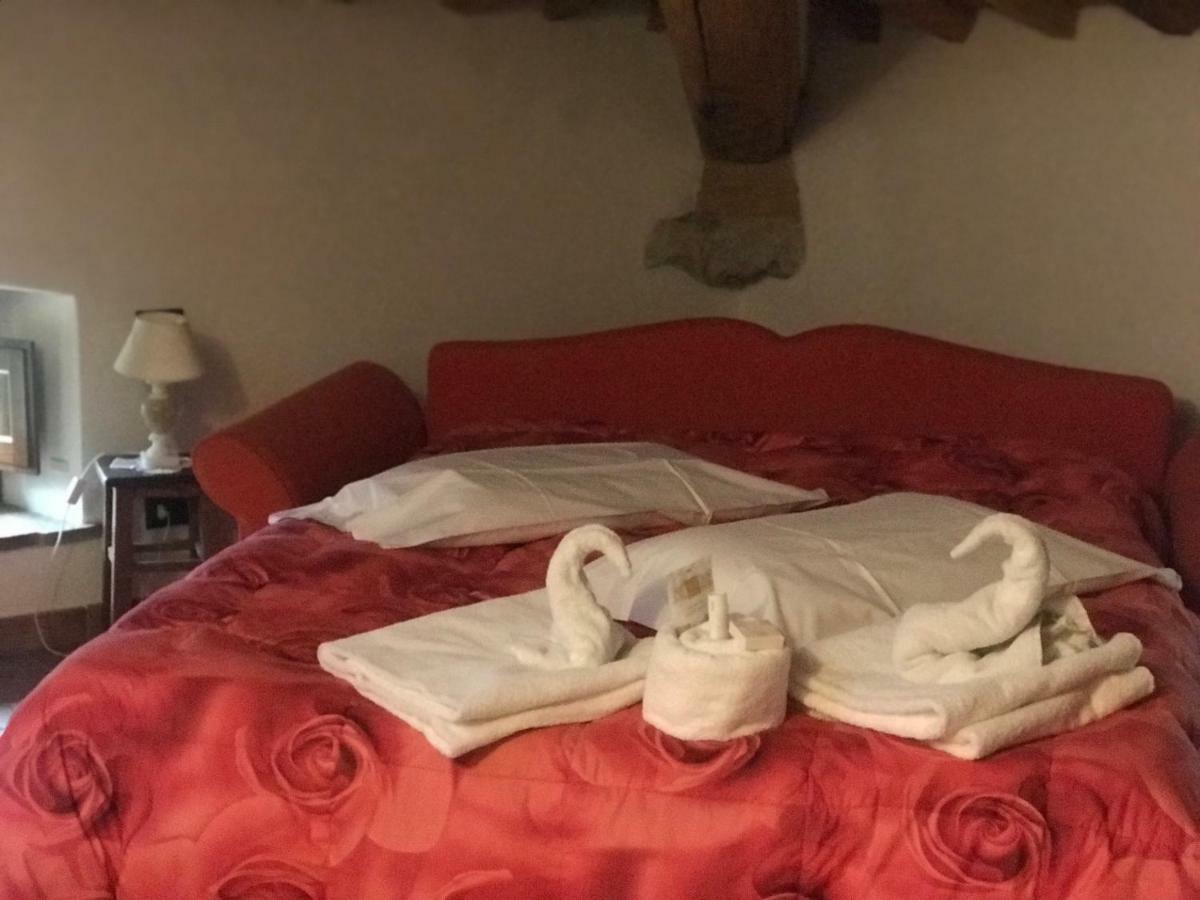 וולטרה Agriturismo Casallario מראה חיצוני תמונה